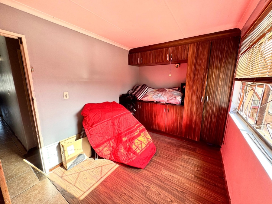 To Let 3 Bedroom Property for Rent in Strandfontein Village Western Cape